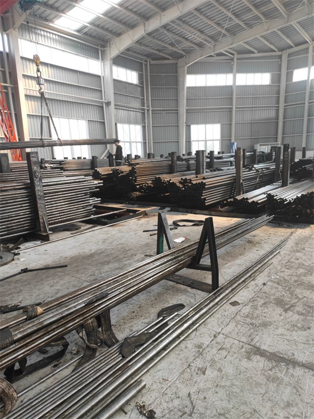 宝鸡小口径精密光亮无缝钢管